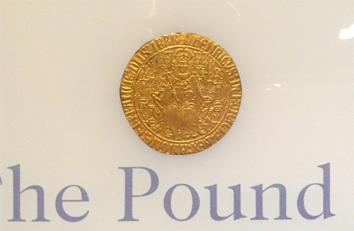 Gold pound